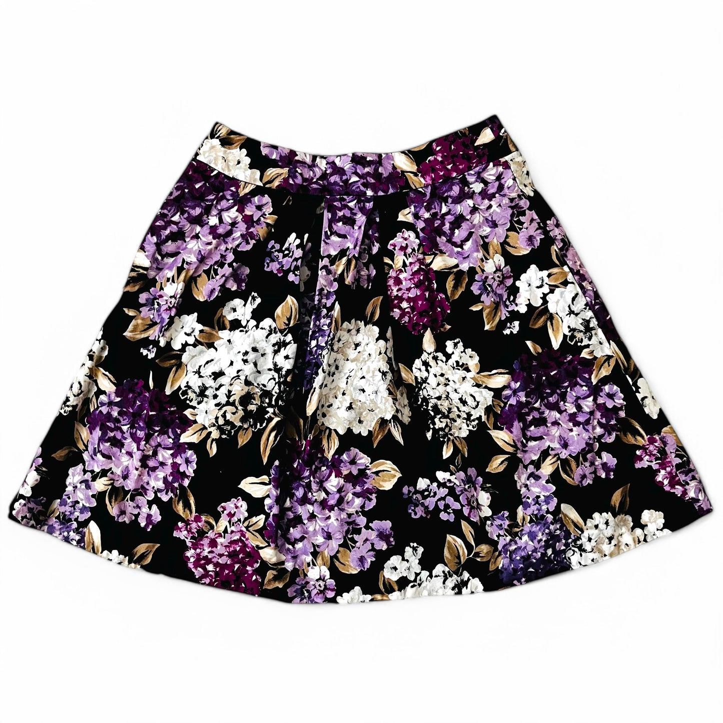 Falda marca White House and Black Marker de flores talla 4
