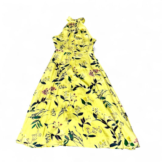 Vestido de flores amarillo pieza sostenible talla S